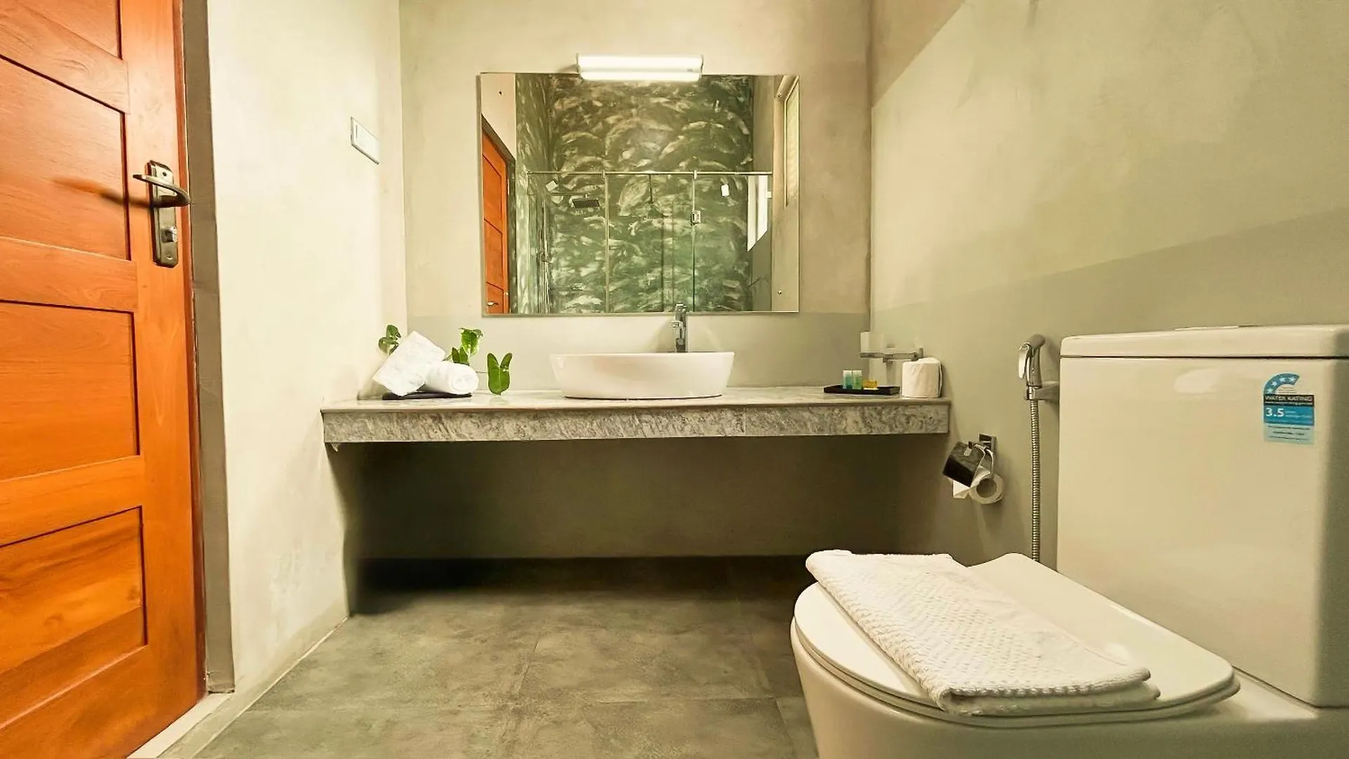 ***  J Leaf Hotel By Blue Bird Negombo Sri Lanka